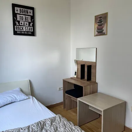 Bw St Lui Apartment *